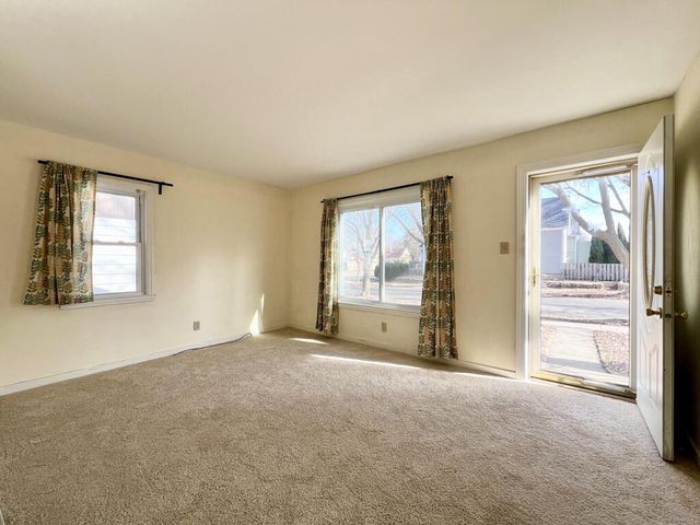 3207 S Austin STREET, Milwaukee, WI 53207