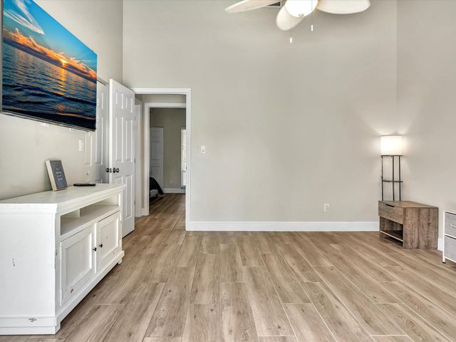 3996 NW 7th Court, Delray Beach, FL 33445
