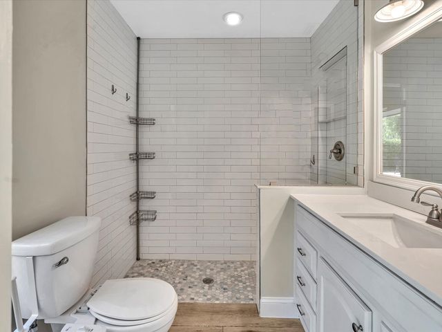3996 NW 7th Court, Delray Beach, FL 33445