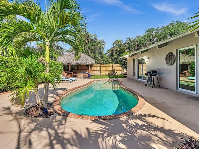 3996 NW 7th Court, Delray Beach, FL 33445