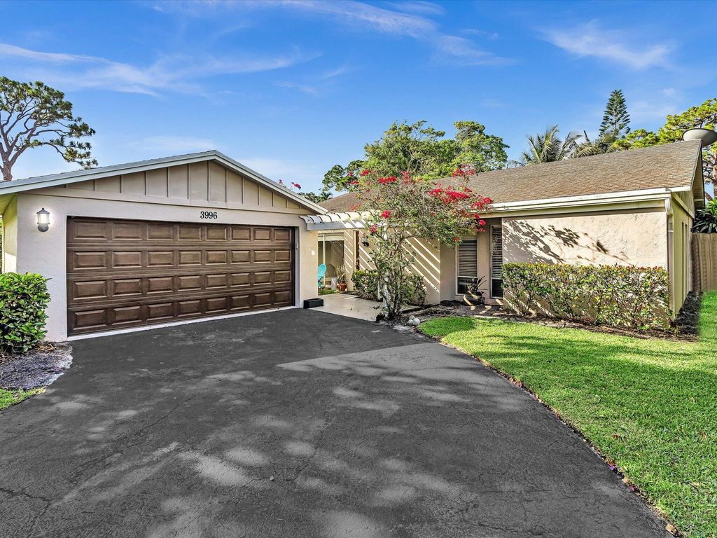 3996 NW 7th Court, Delray Beach, FL 33445