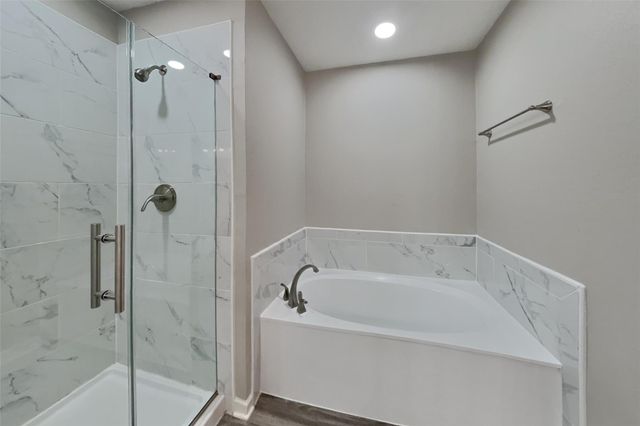 4935 Northfork Drive, Pearland, TX 77584