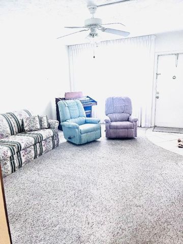 2381 Sunset Avenue 117, Lake Worth Beach, FL 33461