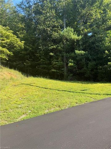 0 Lake Ridge Drive, Wilkesboro, NC 28697