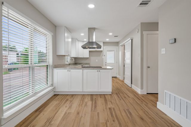5729 Cancun Drive, North Richland Hills, TX 76180