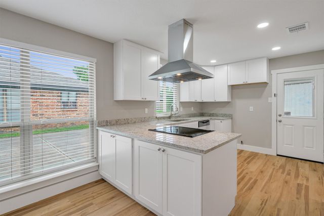5729 Cancun Drive, North Richland Hills, TX 76180