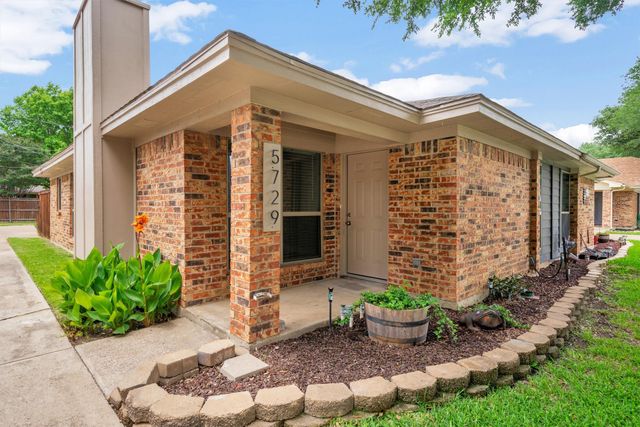 5729 Cancun Drive, North Richland Hills, TX 76180