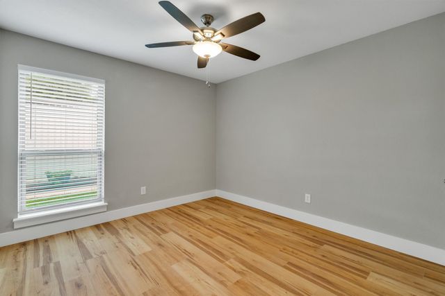 5729 Cancun Drive, North Richland Hills, TX 76180