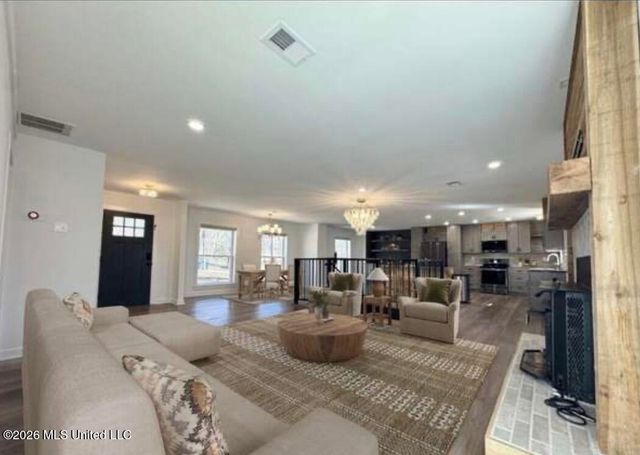 809 Green Acres Drive, Hernando, MS 38632