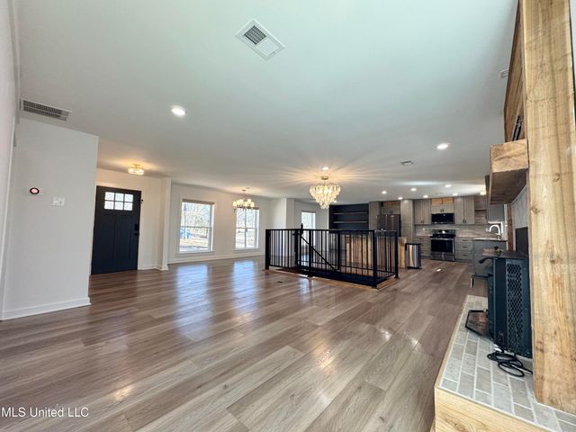 809 Green Acres Drive, Hernando, MS 38632