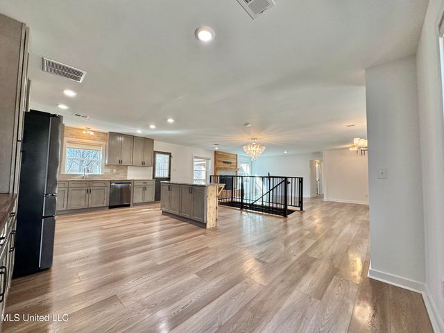 809 Green Acres Drive, Hernando, MS 38632