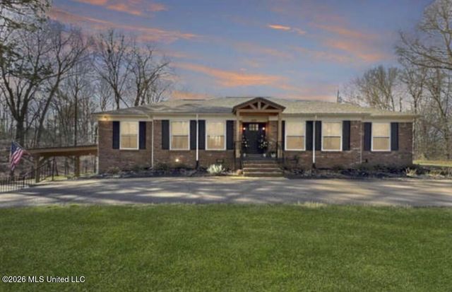 809 Green Acres Drive, Hernando, MS 38632