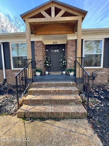 809 Green Acres Drive, Hernando, MS 38632