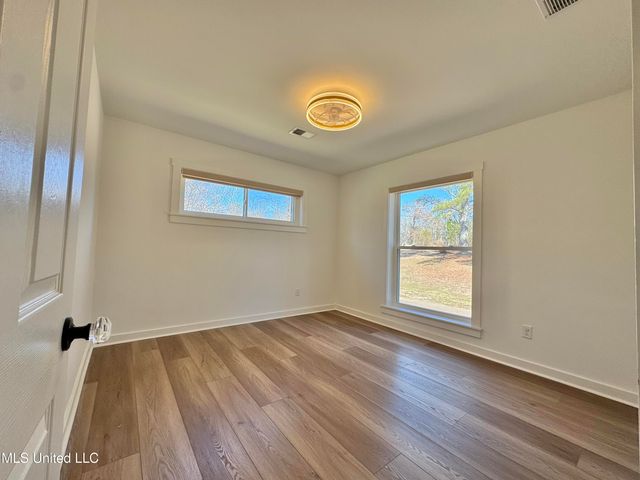 809 Green Acres Drive, Hernando, MS 38632