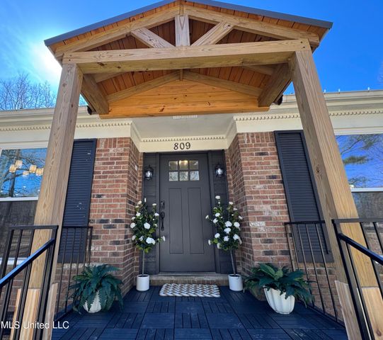 809 Green Acres Drive, Hernando, MS 38632