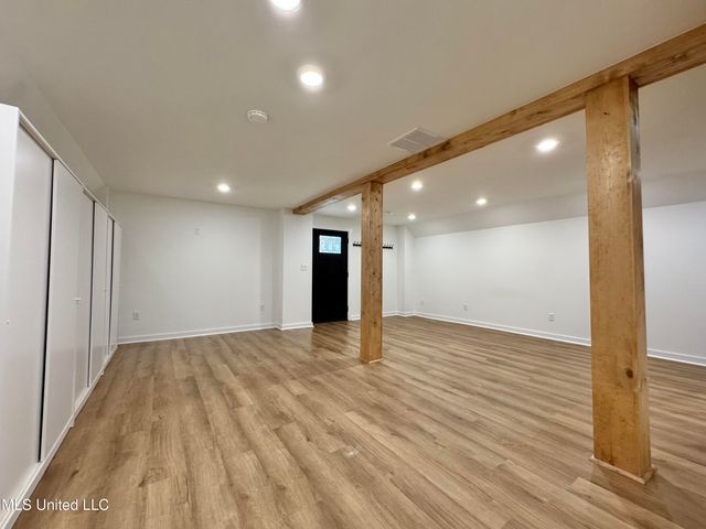 809 Green Acres Drive, Hernando, MS 38632