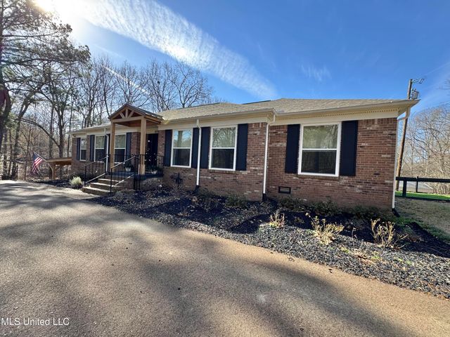 809 Green Acres Drive, Hernando, MS 38632