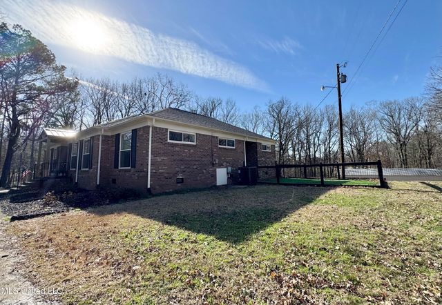 809 Green Acres Drive, Hernando, MS 38632