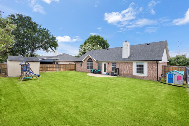 6213 Peach Tree Drive, Midlothian, TX 76065