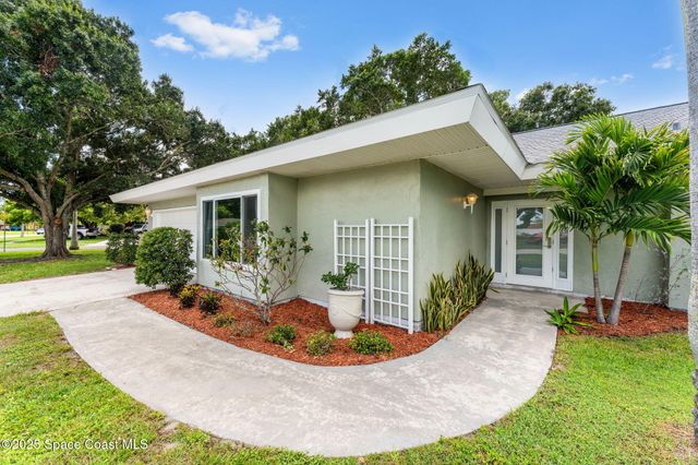 426 Port Malabar Boulevard NE, Palm Bay, FL 32905