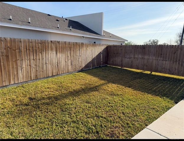 12706 N 33rd Lane 3, Mcallen, TX 78504