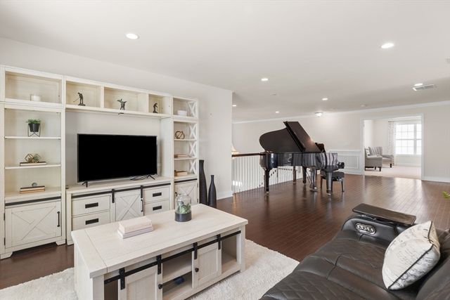 23 Sequoia Dr 23, Methuen, MA 01844