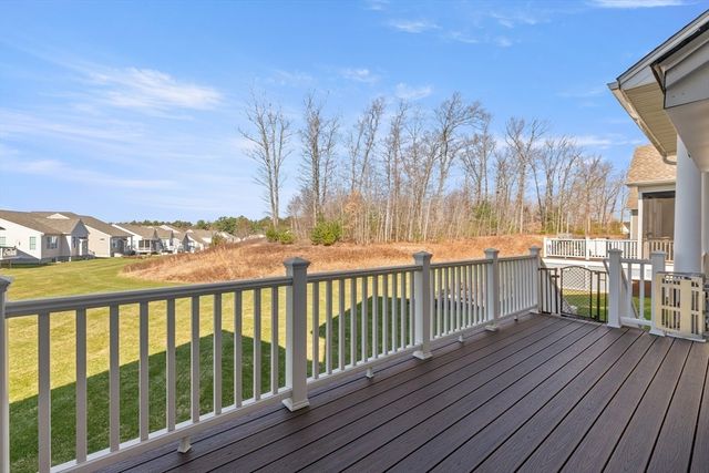 23 Sequoia Dr 23, Methuen, MA 01844
