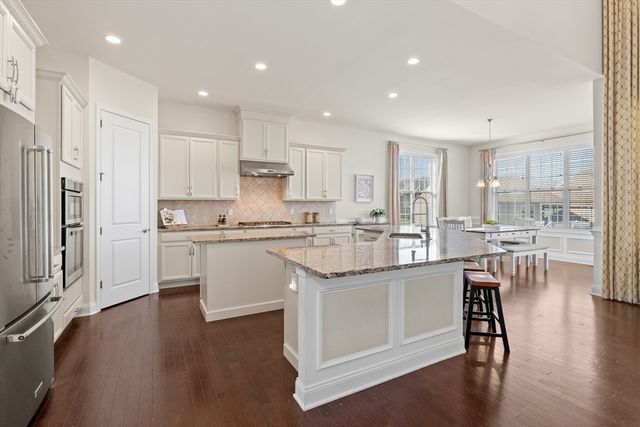 23 Sequoia Dr 23, Methuen, MA 01844