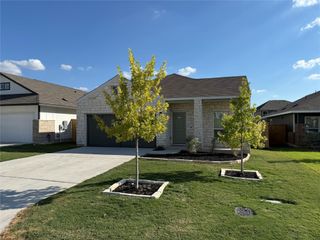 213 Perfect World LOOP, Jarrell, TX 76537