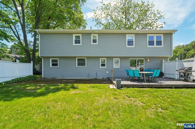 11 Steele Avenue, Lincoln Park Borough, NJ 07035