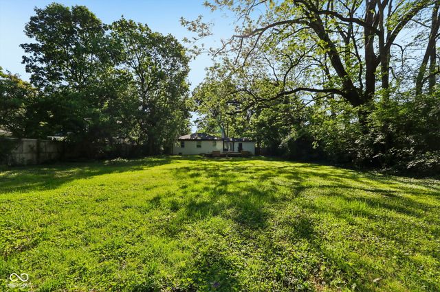 5114 Carvel Avenue, Indianapolis, IN 46205
