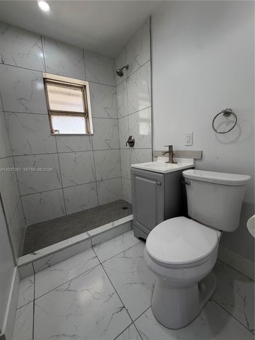 405 SE 23rd St 1, Fort Lauderdale, FL 33316