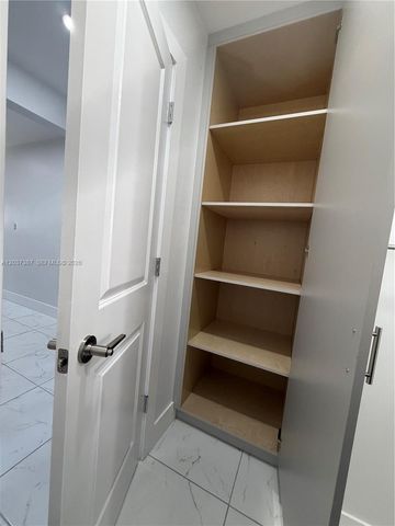 405 SE 23rd St 1, Fort Lauderdale, FL 33316