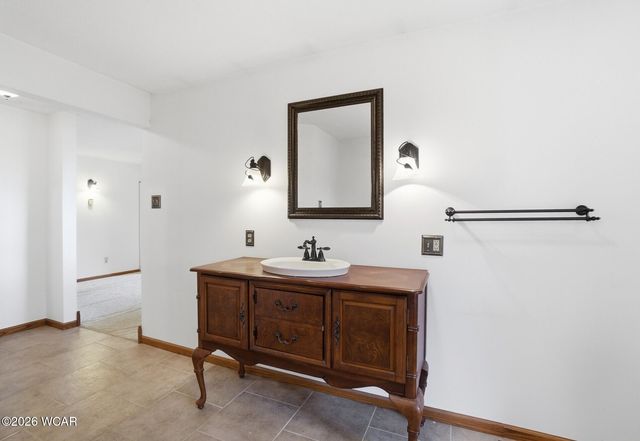 2810 W Breese Road, Cridersville, OH 45806