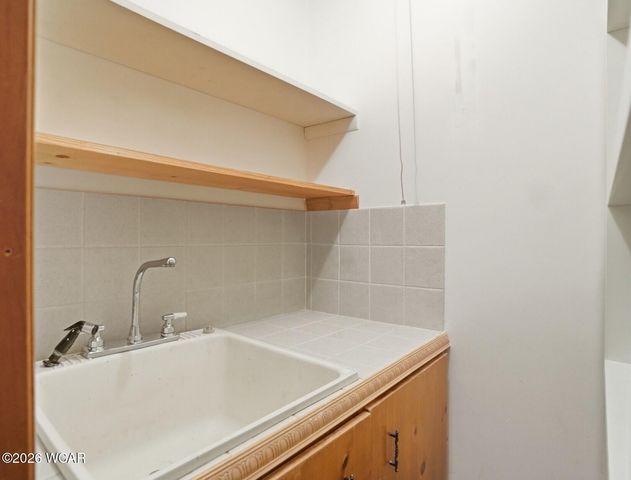 2810 W Breese Road, Cridersville, OH 45806