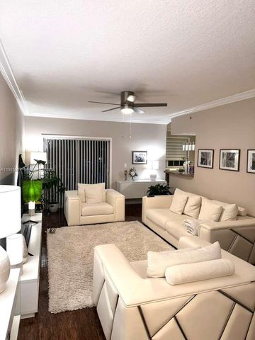 220 SW 116th Ave 15201, Pembroke Pines, FL 33025