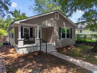 305 VANN STREET SW, Jacksonville, AL 36265