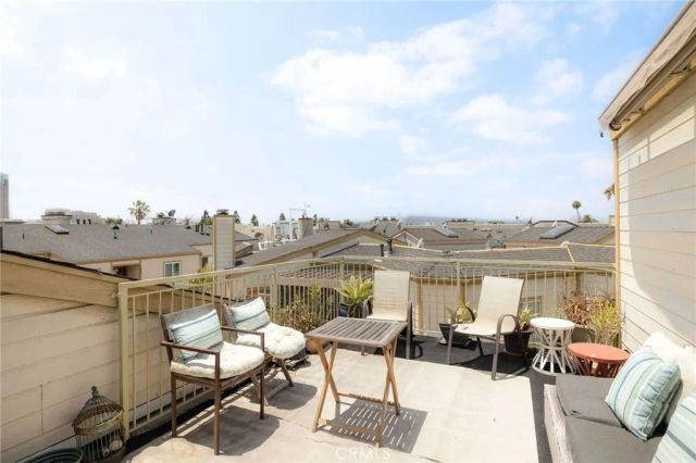 645 Chestnut, Long Beach, CA 90802