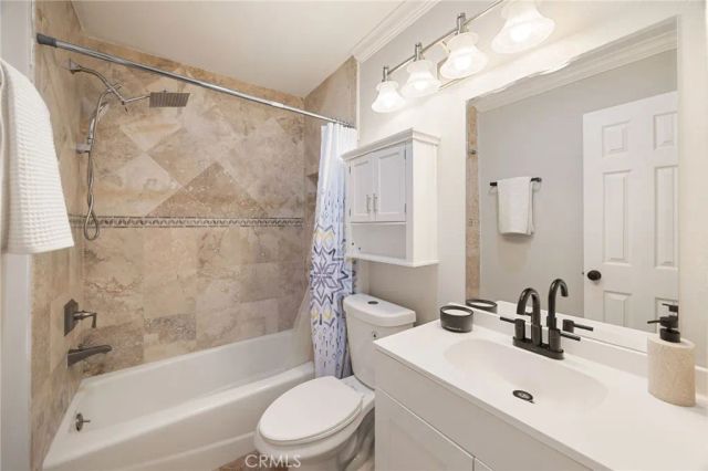645 Chestnut, Long Beach, CA 90802