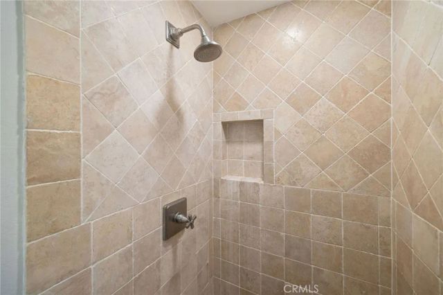 645 Chestnut, Long Beach, CA 90802