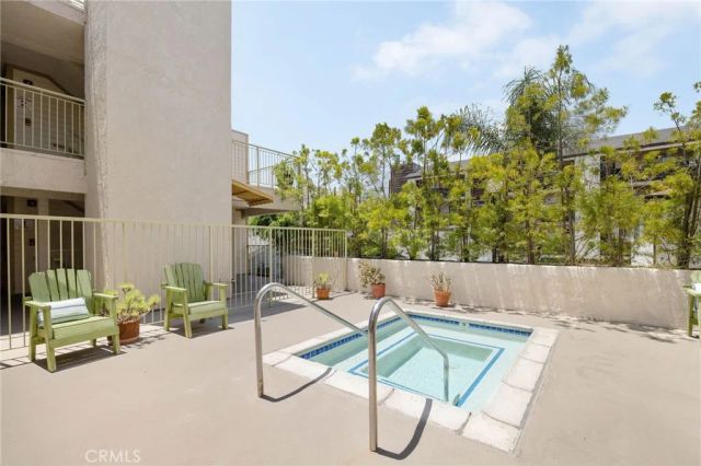 645 Chestnut, Long Beach, CA 90802