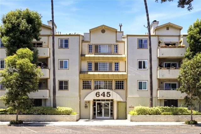 645 Chestnut, Long Beach, CA 90802