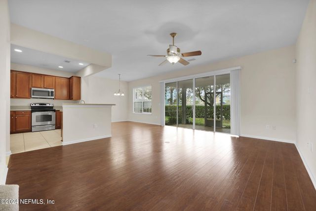 4214 METRON Drive, Jacksonville, FL 32216