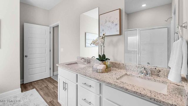 528 Vista Pointe Drive, Pearl, MS 39208