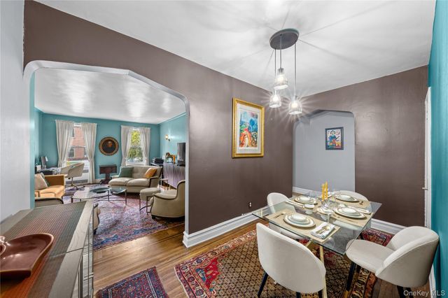 35-05 72nd Street 2E, Jackson Heights, NY 11372