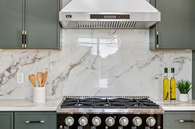 3060 19th Avenue, San Francisco, CA 94132