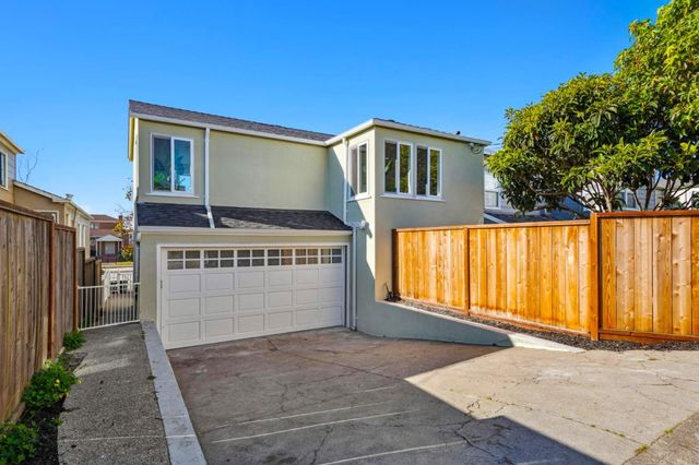 3060 19th Avenue, San Francisco, CA 94132