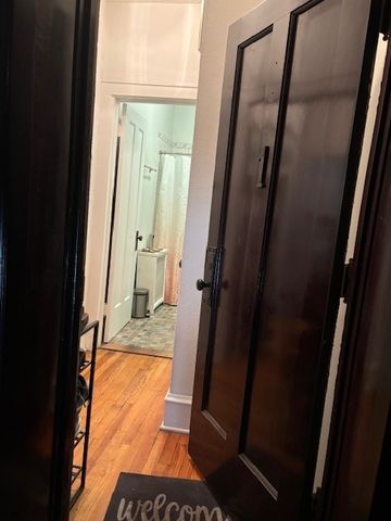 817 Lake Street 1N, Oak Park, IL 60301