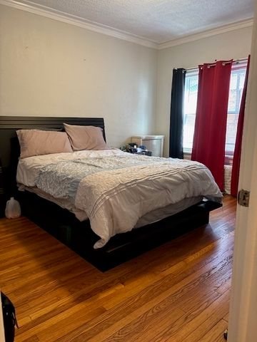 817 Lake Street 1N, Oak Park, IL 60301
