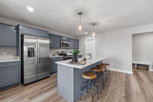 7329 Agate Trail, Inver Grove Heights, MN 55077